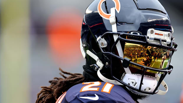 Dec 10, 2023; Chicago, Illinois, USA; Chicago Bears running back D'Onta Foreman (21) practices before the game against the Detroit Lions at Soldier Field. Mandatory Credit: Mike Dinovo-USA TODAY Sports